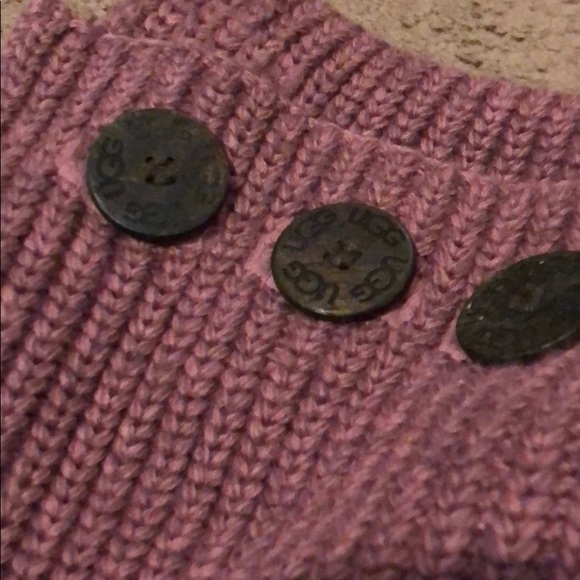 Pink knit Ugg’s - Picture 6 of 7